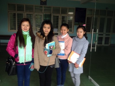 Khắc phục thời tiết lạnh giá để đến lớp đúng giờ