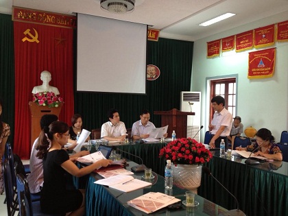 Ban giám hiệu nhà trường làm việc với giáo sư Hiraoka hiệu trưởng trường Cao đẳng I-SEIFU Nhật Bản