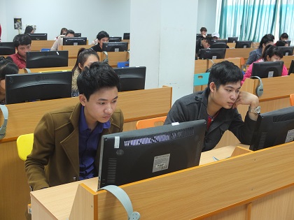 Một số hình ảnh về vòng 1 cuộc thi vô địch tin học văn phòng cấp Trường 2015